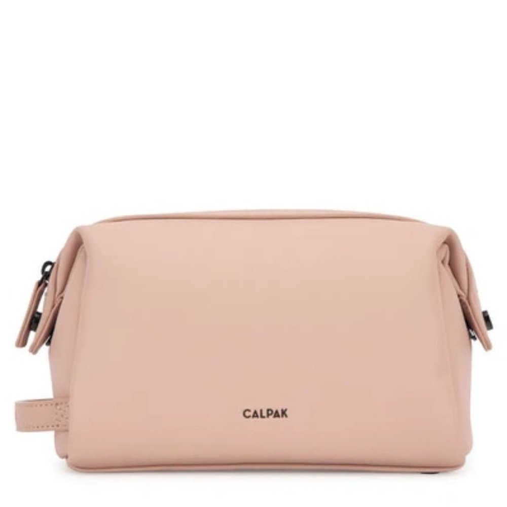 Calpak Hue Toiletry Bag